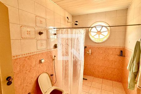 Banheiro 1 de casa à venda com 4 quartos, 290m² em Cangaiba, São Paulo