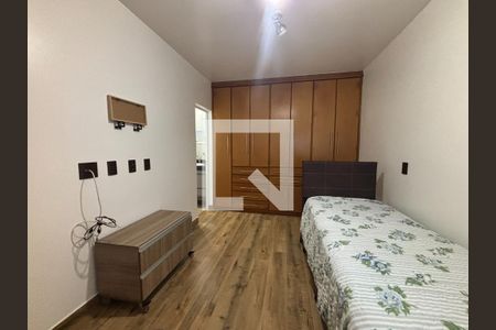 Quarto 2 de casa à venda com 4 quartos, 222m² em Bosque da Saúde, São Paulo