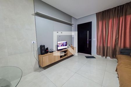 Casa à venda com 3 quartos, 194m² em Parque Oratório, Santo André