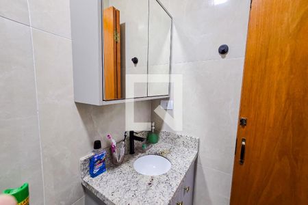 Casa à venda com 3 quartos, 194m² em Parque Oratório, Santo André