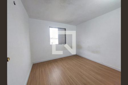 Quarto 2 de apartamento para alugar com 2 quartos, 44m² em Jardim Novo Santo Amaro, São Paulo