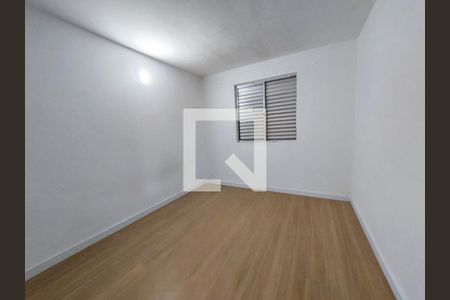 Quarto 1 de apartamento para alugar com 2 quartos, 44m² em Jardim Novo Santo Amaro, São Paulo