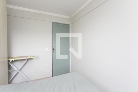 Quarto 1  de apartamento para alugar com 2 quartos, 48m² em Conjunto Habitacional Fazenda do Carmo, São Paulo