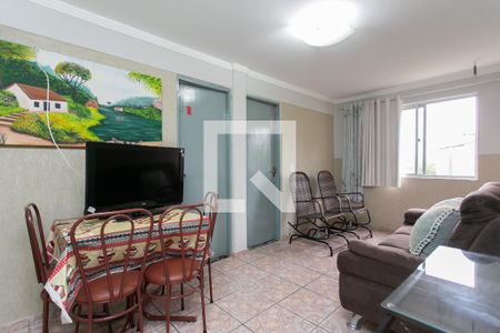 Sala  de apartamento para alugar com 2 quartos, 48m² em Conjunto Habitacional Fazenda do Carmo, São Paulo