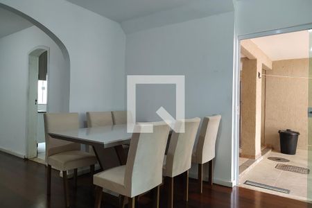 Sala de casa de condomínio para alugar com 4 quartos, 120m² em Taquara, Rio de Janeiro