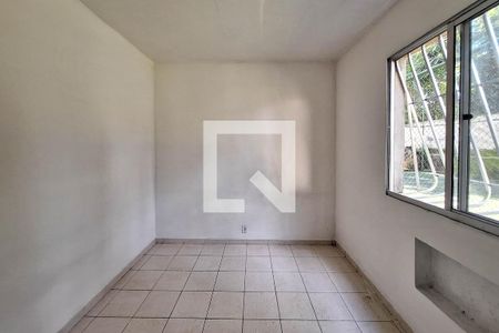 Quarto 1 de apartamento para alugar com 2 quartos, 50m² em Santa Barbara, Niterói