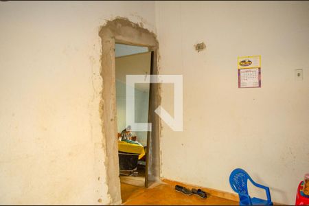 Casa à venda com 3 quartos, 268m² em Vila Monticelli, Goiânia