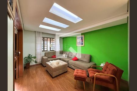 Sala de casa à venda com 5 quartos, 639m² em Alto Caiçaras, Belo Horizonte