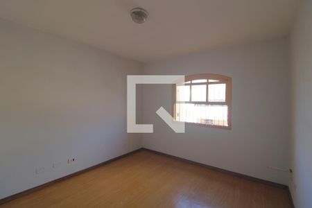Suíte de casa para alugar com 3 quartos, 140m² em Interlagos, São Paulo