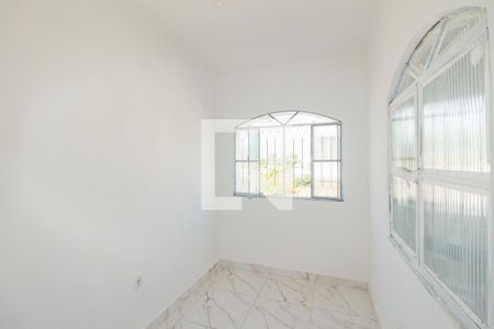 Quarto 2 de casa para alugar com 2 quartos, 80m² em Senador Vasconcelos, Rio de Janeiro