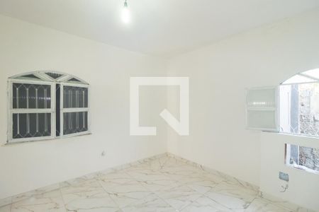 Quarto 1 de casa para alugar com 2 quartos, 80m² em Senador Vasconcelos, Rio de Janeiro