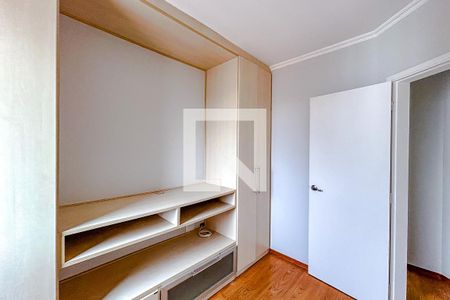Quarto 1 de apartamento para alugar com 3 quartos, 76m² em Vila Esperança, São Paulo