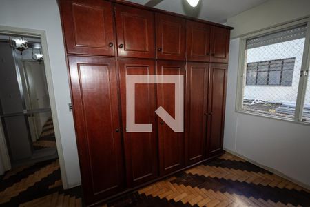 Quarto de apartamento à venda com 1 quarto, 55m² em Floresta, Porto Alegre