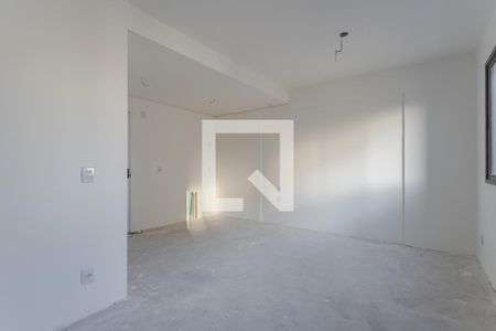 Sala/Quarto de kitnet/studio à venda com 1 quarto, 30m² em Jardim do Salso, Porto Alegre