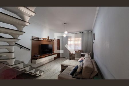 Sala de casa para alugar com 3 quartos, 170m² em Vila Gepina, Itaquaquecetuba