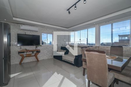 Sala / Cozinha de casa à venda com 4 quartos, 102m² em Santa Rosa de Lima, Porto Alegre