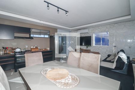 Sala / Cozinha de casa à venda com 4 quartos, 102m² em Santa Rosa de Lima, Porto Alegre