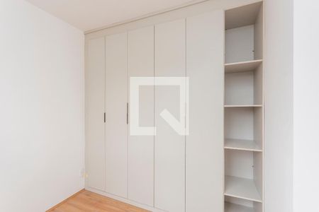 Quarto 1 de apartamento para alugar com 2 quartos, 32m² em Socorro, São Paulo