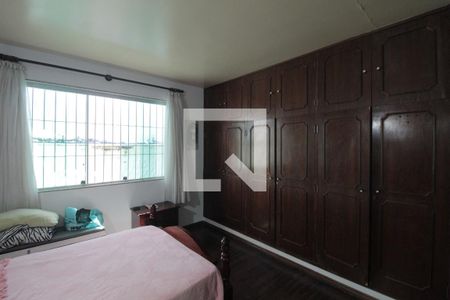 Suite de casa à venda com 3 quartos, 300m² em São José, Belo Horizonte
