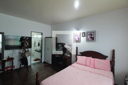 Suite de casa à venda com 3 quartos, 300m² em São José, Belo Horizonte