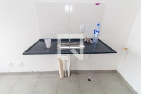 Sala/Cozinha de apartamento para alugar com 2 quartos, 25m² em Guaianases, São Paulo