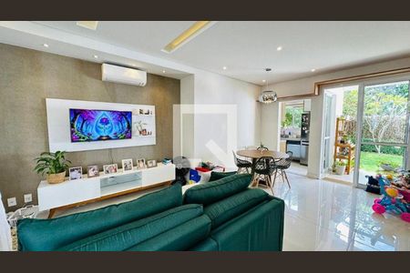 Casa à venda com 3 quartos, 124m² em Bairro Roncáglia, Campinas