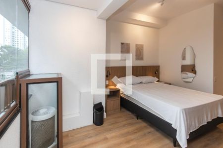 Varanda de kitnet/studio à venda com 1 quarto, 28m² em Campo Belo, São Paulo
