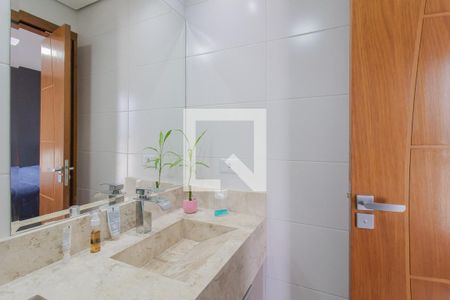 Banheiro suíte de apartamento para alugar com 2 quartos, 122m² em Vila Dirce, Mauá