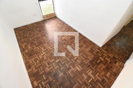 Quarto 1 de apartamento para alugar com 3 quartos, 57m² em Barreirinha, Curitiba