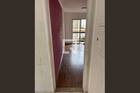 Sala de apartamento à venda com 2 quartos, 50m² em Jardim Santa Rosa, Taboão da Serra
