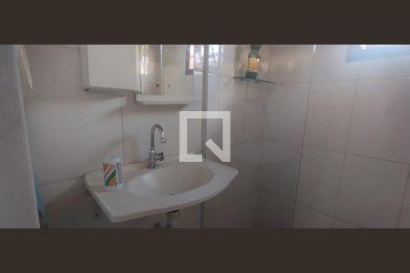 Casa para alugar com 2 quartos, 56m² em Marechal Hermes, Rio de Janeiro