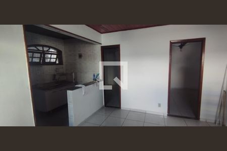 Casa para alugar com 2 quartos, 56m² em Marechal Hermes, Rio de Janeiro