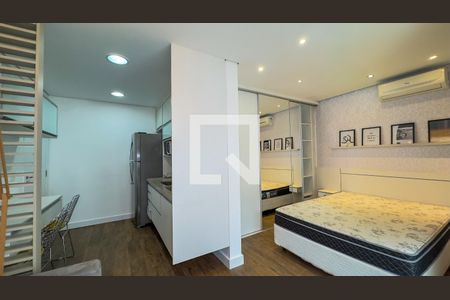 Quarto e Sala de kitnet/studio para alugar com 1 quarto, 38m² em Brooklin, São Paulo