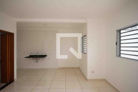 Casa à venda com 2 quartos, 68m² em Cidade Líder, São Paulo