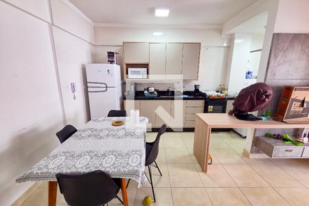 Sala de apartamento para alugar com 1 quarto, 45m² em Aviação, Praia Grande