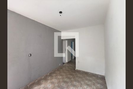 Sala de casa para alugar com 4 quartos, 100m² em Taquara, Rio de Janeiro