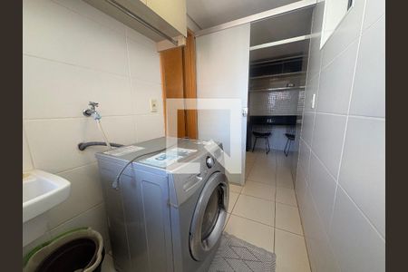 Lavanderia de apartamento à venda com 3 quartos, 110m² em Serrinha, Goiânia