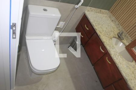 Lavabo de casa para alugar com 3 quartos, 210m² em Parque Goncalves Junior, Guarulhos