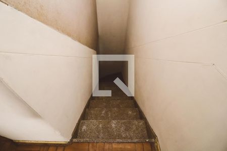Escada de casa para alugar com 2 quartos, 90m² em Vila Nova Cachoeirinha, São Paulo