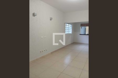 Sala de casa para alugar com 3 quartos, 200m² em Laranjeiras, Uberlândia