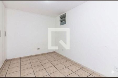 Casa à venda com 3 quartos, 207m² em Jardim Avelino, São Paulo