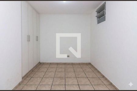 Casa à venda com 3 quartos, 207m² em Jardim Avelino, São Paulo