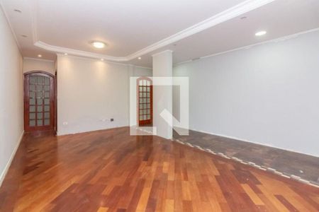 Casa à venda com 3 quartos, 207m² em Jardim Avelino, São Paulo