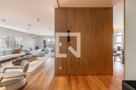 Apartamento à venda com 3 quartos, 245m² em Consolação, São Paulo