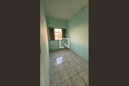 Casa à venda com 3 quartos, 773m² em Vila Scarpelli, Santo André