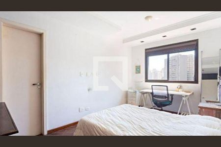 Apartamento à venda com 3 quartos, 221m² em Vila Suzana, São Paulo
