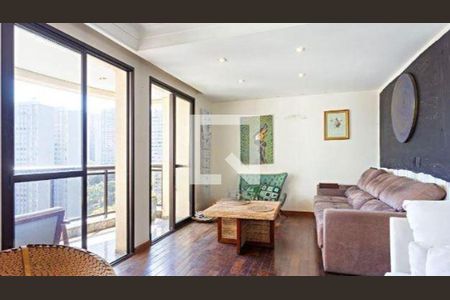 Apartamento à venda com 3 quartos, 221m² em Vila Suzana, São Paulo
