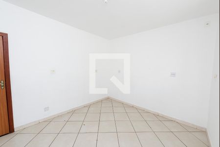 Casa para alugar com 4 quartos, 200m² em Bairro da Glória, Contagem