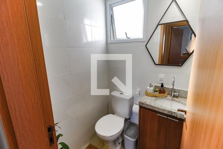 Banheiro de apartamento à venda com 2 quartos, 53m² em Paraíso do Morumbi, São Paulo