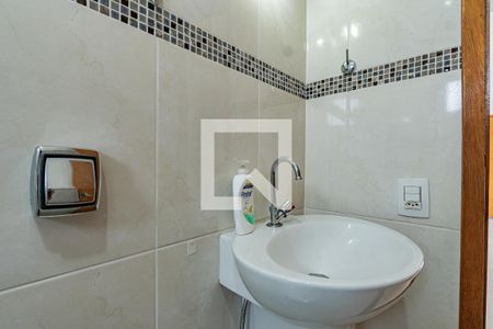 Banheiro de apartamento para alugar com 2 quartos, 68m² em Vila Brasilio Machado, São Paulo